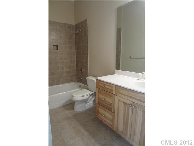 257 Queens Road Charlotte, NC 28204 - Photo 10 of 12 Gallery Image 10