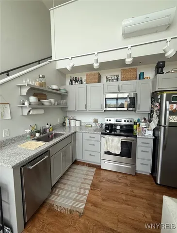 $2,100 | 1585 Hertel Avenue, Unit 303, Buffalo, NY 14216