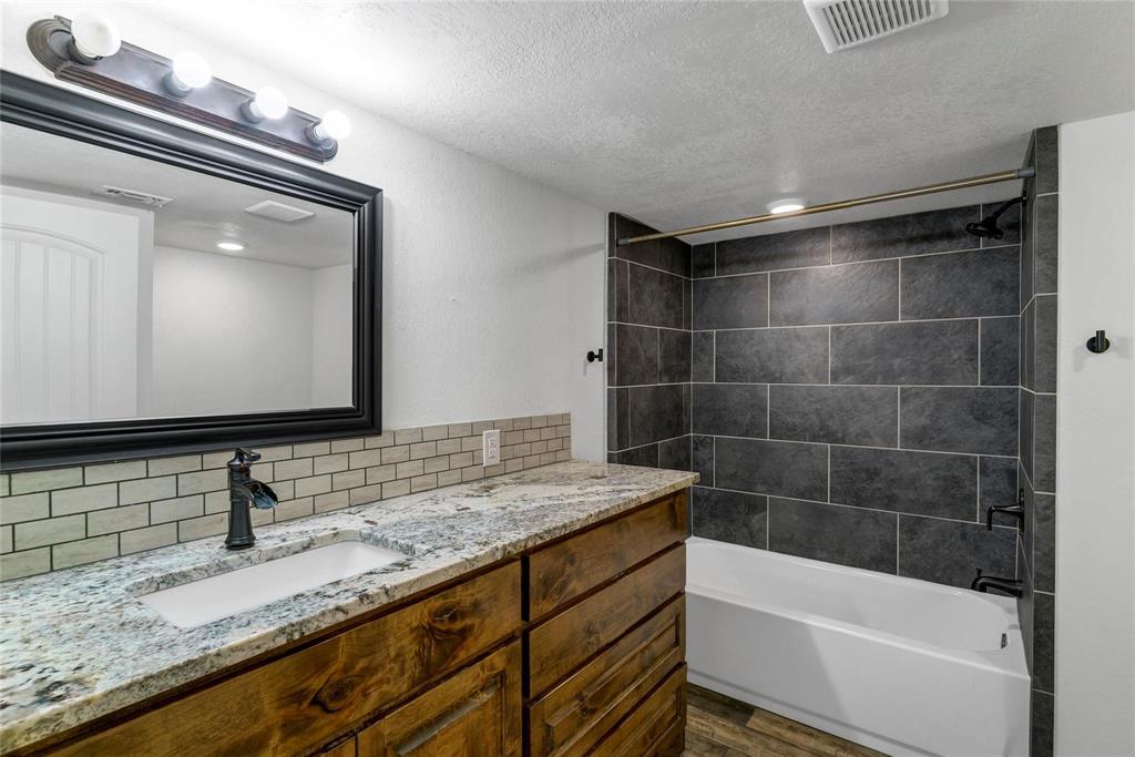 200 Peninsula Drive Bluff Dale, TX 76433 - Photo 23 of 40