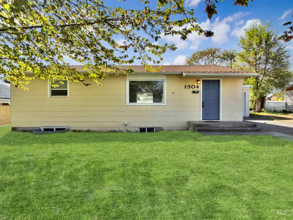 $329,000 | 1504 7th Street, Clarkston, WA 99403