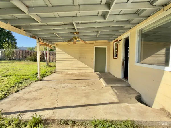 $329,000 | 1504 7th Street, Clarkston, WA 99403