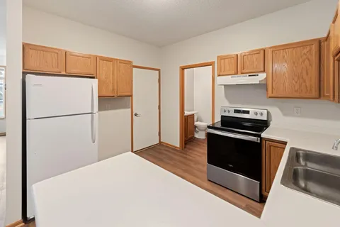 $225,000 | 2115 Parkway Avenue, Shakopee, MN 55379