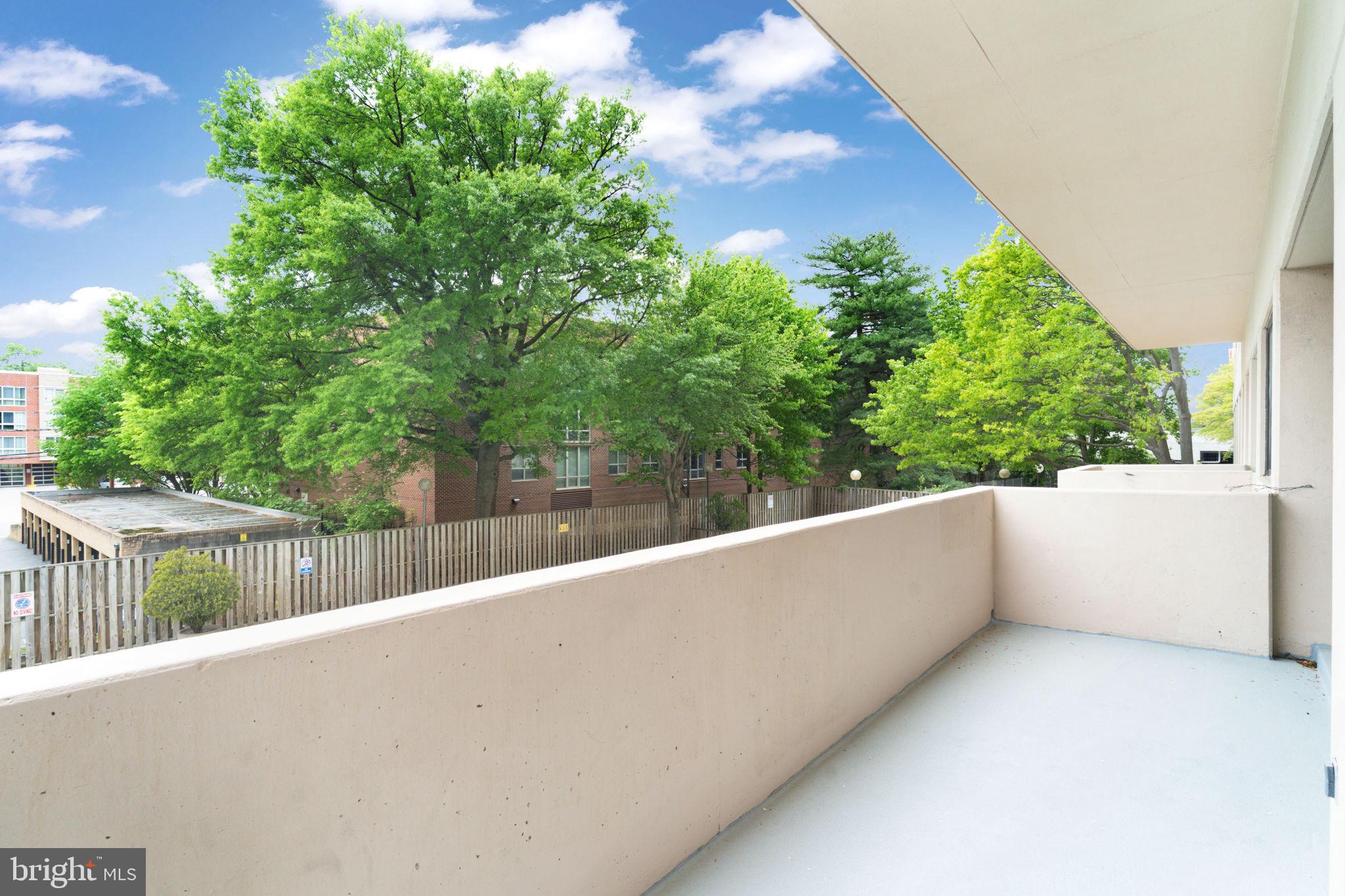 4141 North Henderson Road, Unit 107 Arlington, VA 22203 - Photo 17 of 30