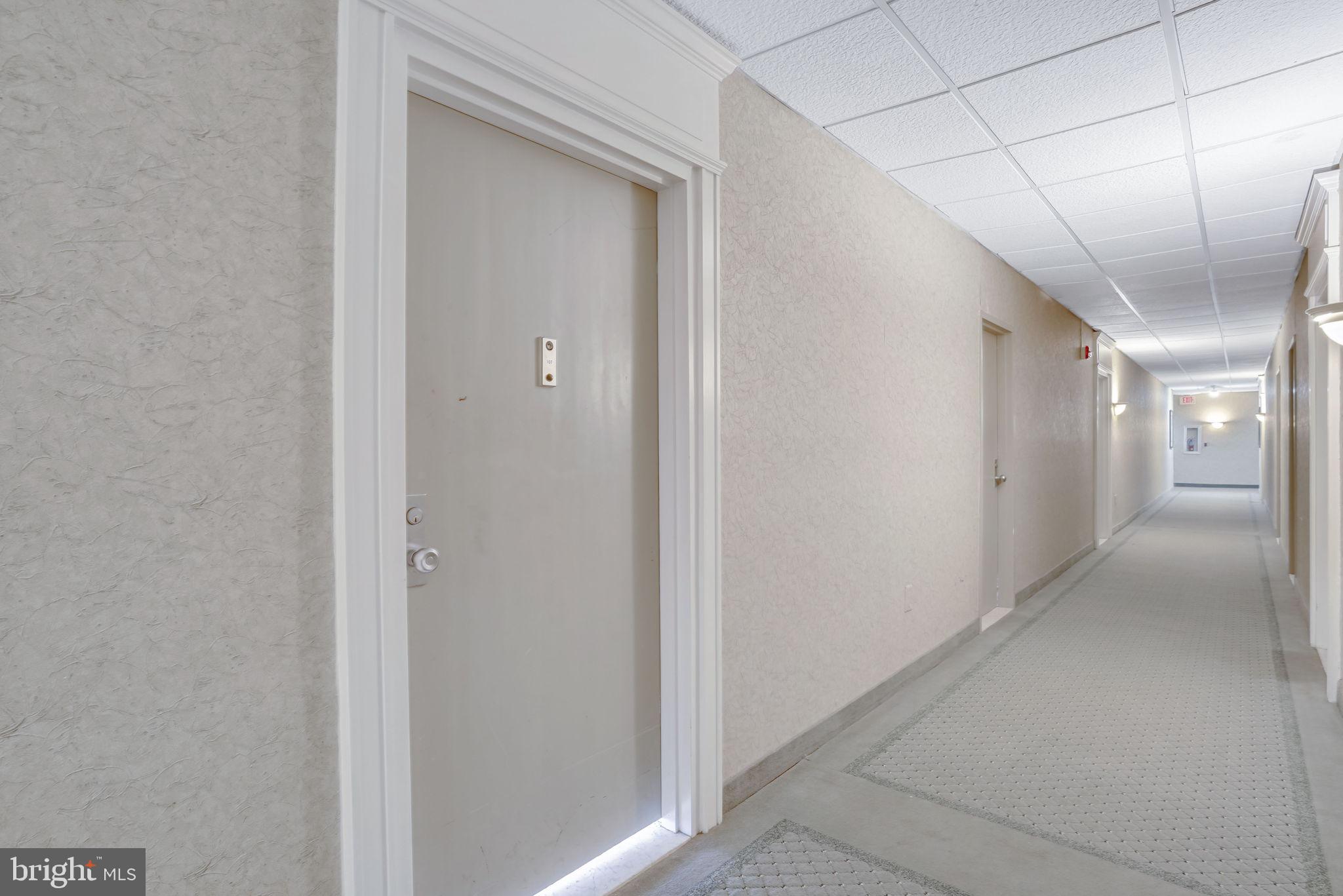 4141 North Henderson Road, Unit 107 Arlington, VA 22203 - Photo 19 of 30