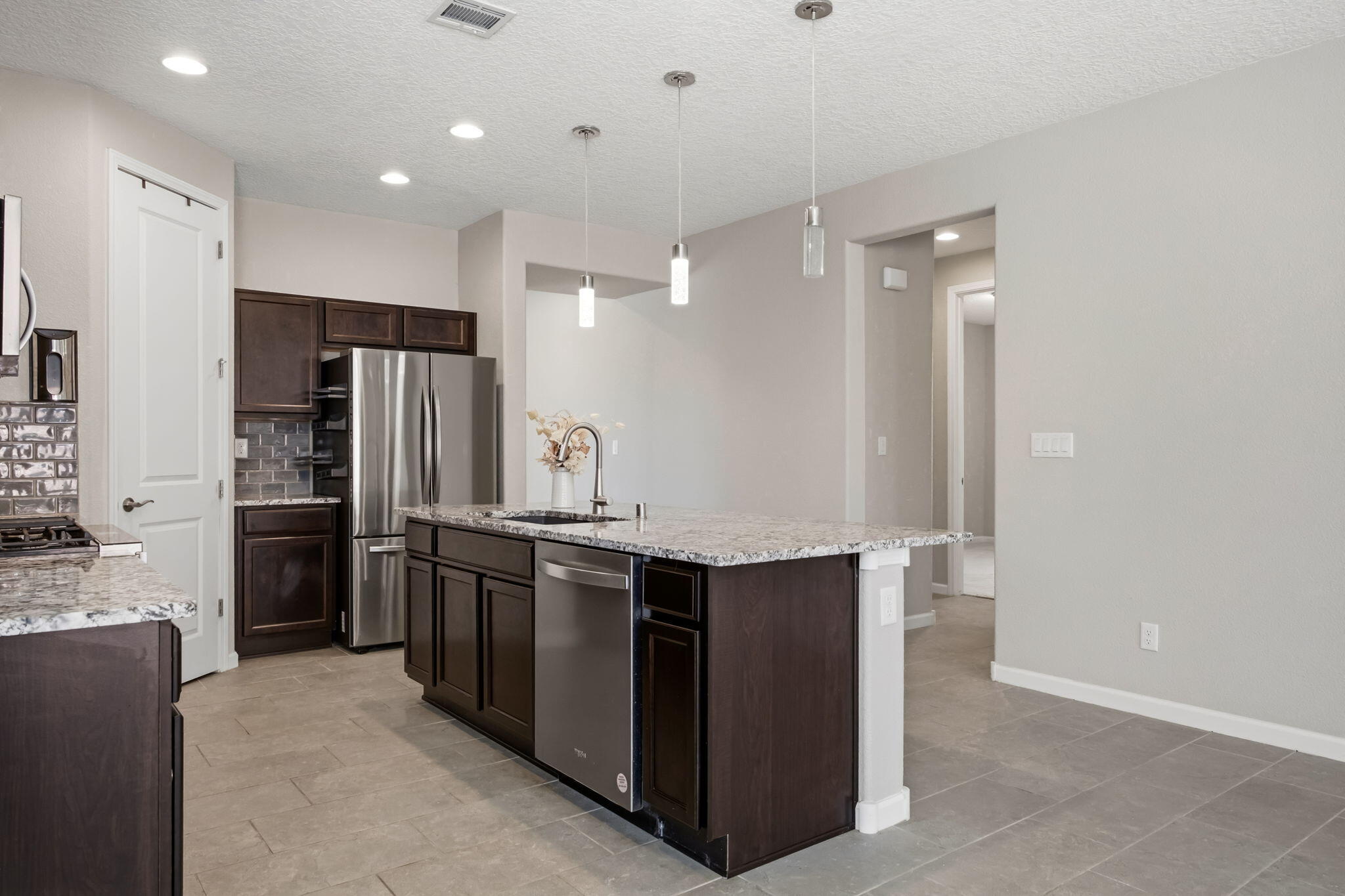 3106 Allyson Way Northeast Rio Rancho, NM 87144 - Photo 10 of 42 Gallery Image 10