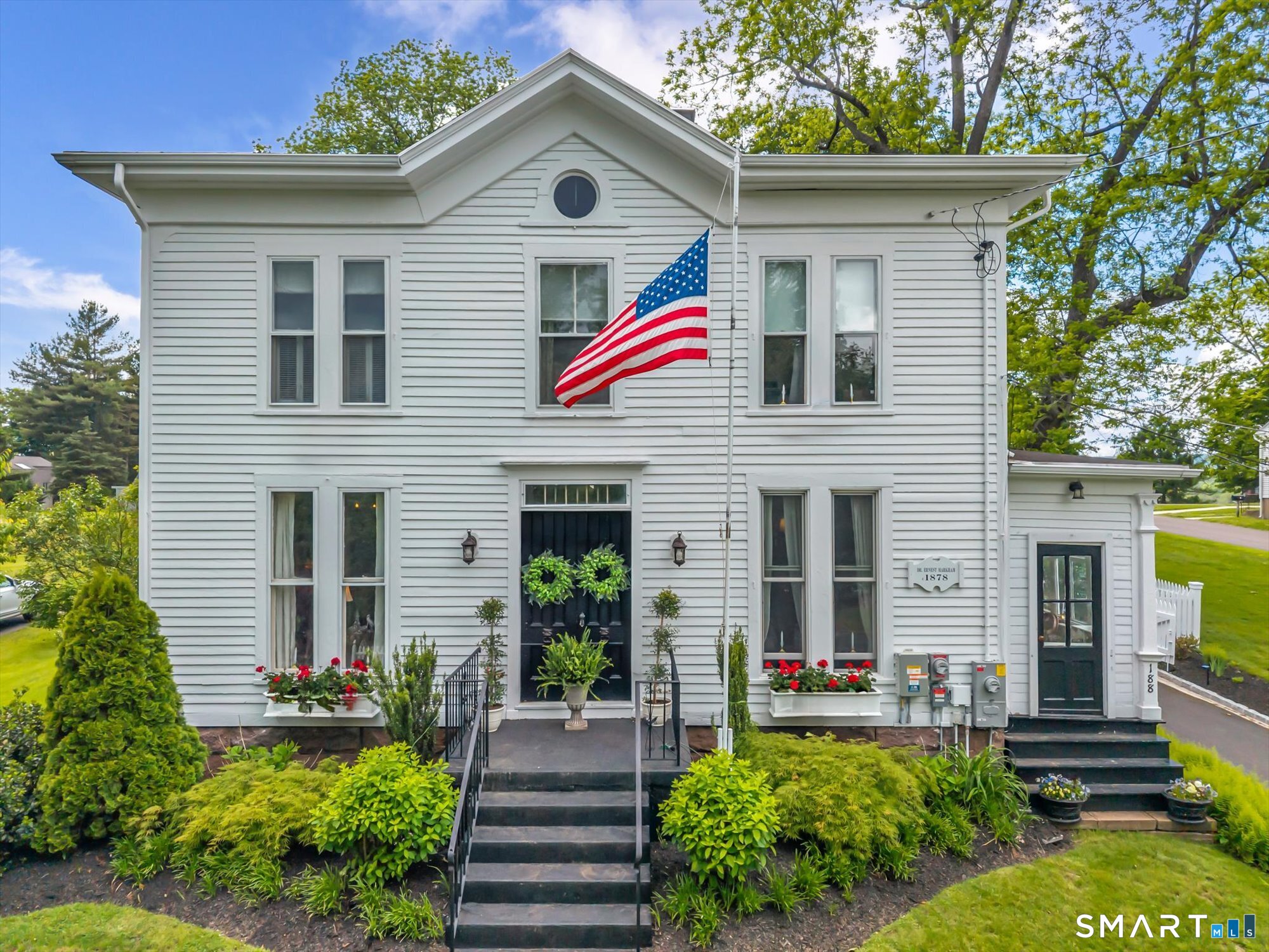 188 Main Street Durham, CT 06422 - Photo 1 of 40