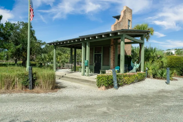 $3,249,000 | 672 Barbados Drive, Charleston, SC 29492