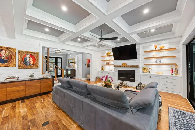 $3,249,000 | 672 Barbados Drive, Charleston, SC 29492