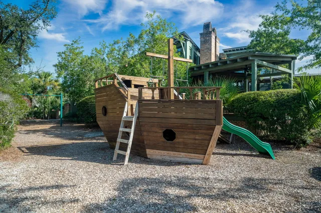 $3,249,000 | 672 Barbados Drive, Charleston, SC 29492