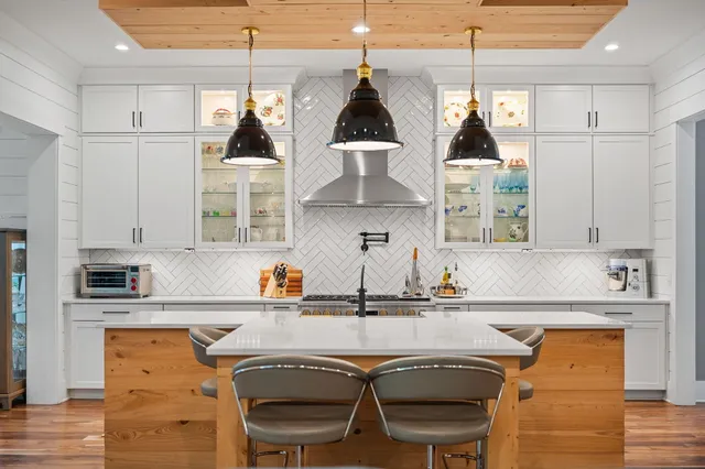 $3,249,000 | 672 Barbados Drive, Charleston, SC 29492