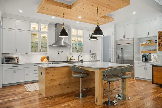 $3,249,000 | 672 Barbados Drive, Charleston, SC 29492