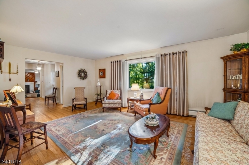 21 Long Ridge Road Morris Plains, NJ 07950 - Photo 6 of 31 Gallery Image 6