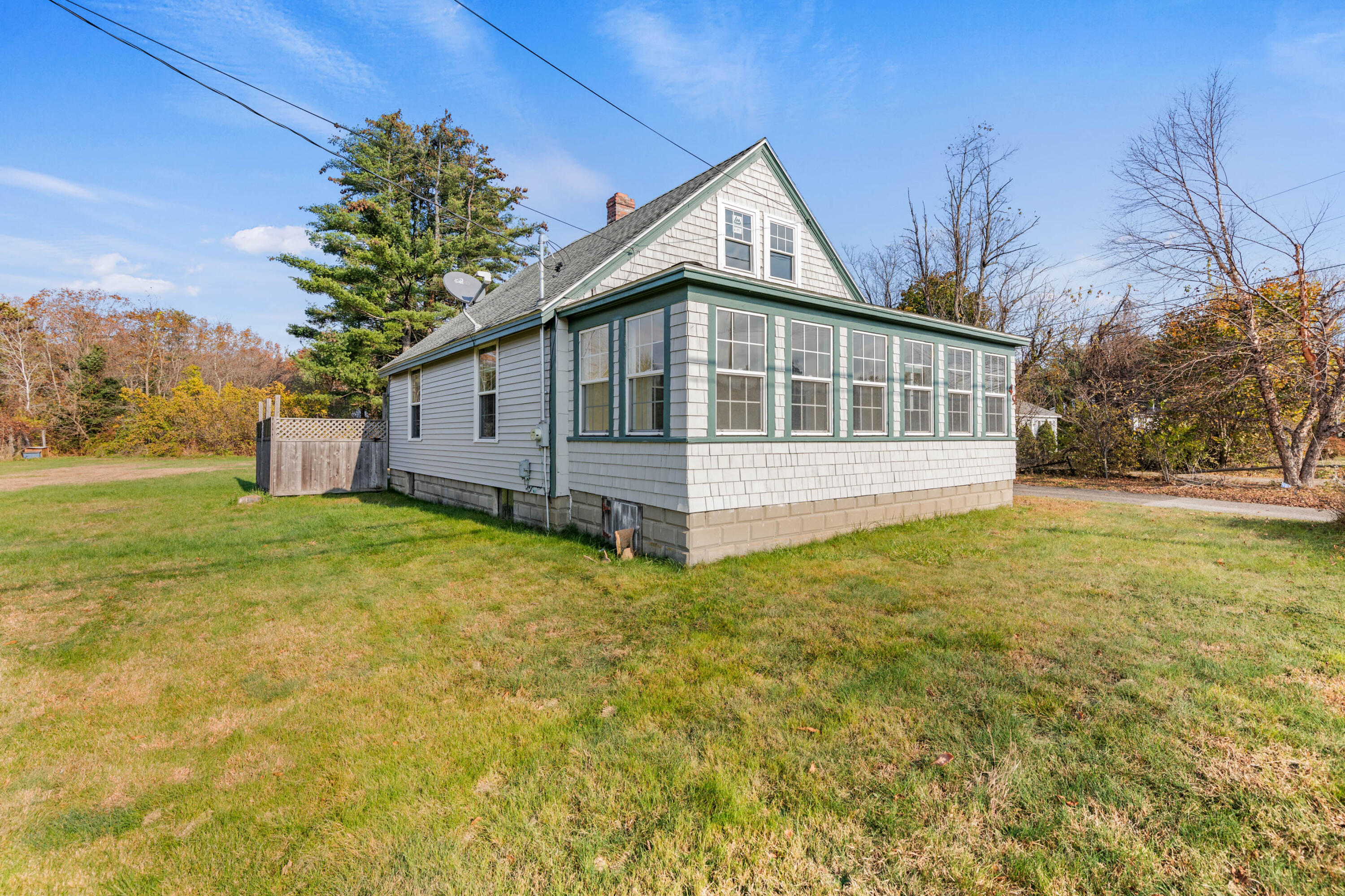 49 West Road Waterboro, ME 04087 - Photo 3 of 29 49 West Waterboro-003