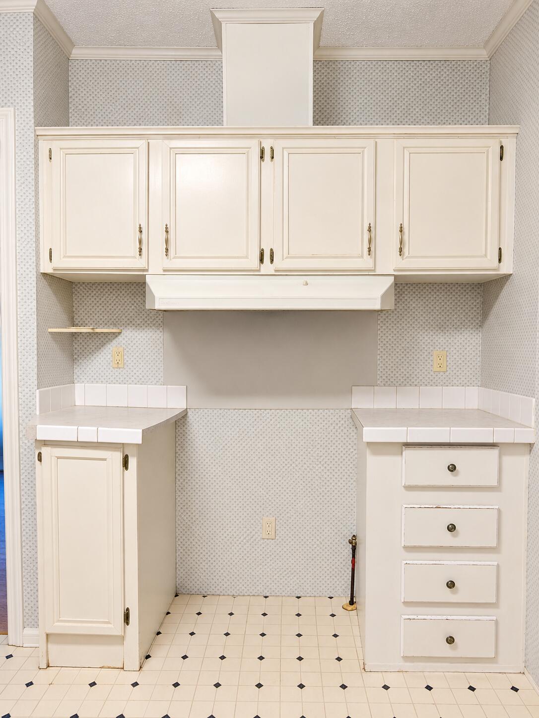5704 Hunter Road Ooltewah, TN 37363 - Photo 16 of 26 Kitchen