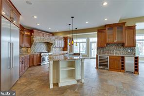 2054 Madrillon Road Vienna, VA 22182 - Photo 6 of 24