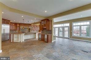 2054 Madrillon Road Vienna, VA 22182 - Photo 8 of 24