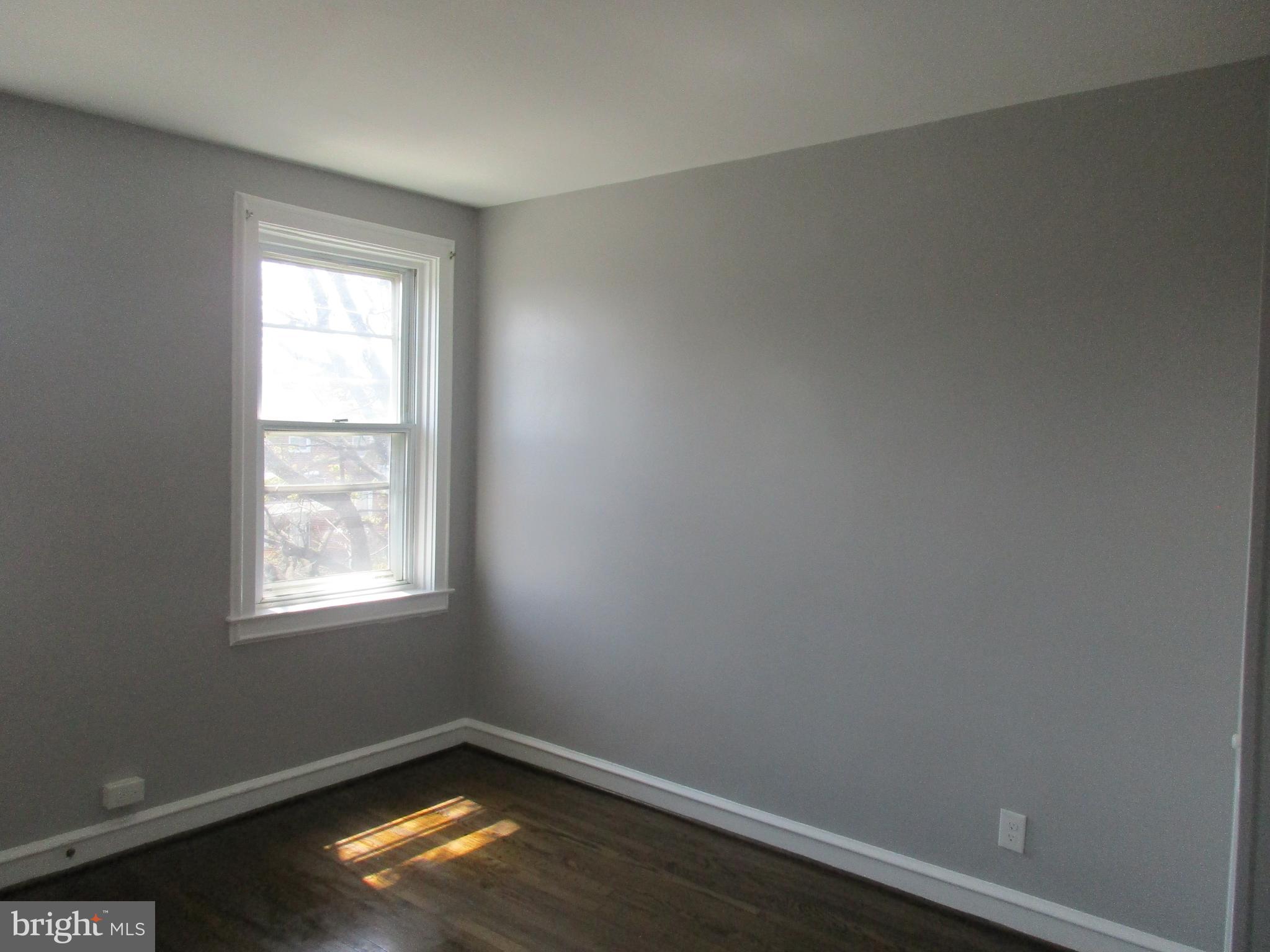 3558 Juneway Baltimore, MD 21213 - Photo 3 of 8