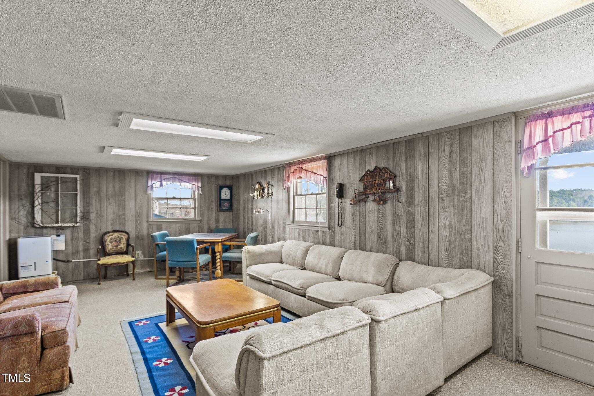 154 Spinnaker Lane, Unit 154 Semora, NC 27343 - Photo 28 of 64 LL seating 2