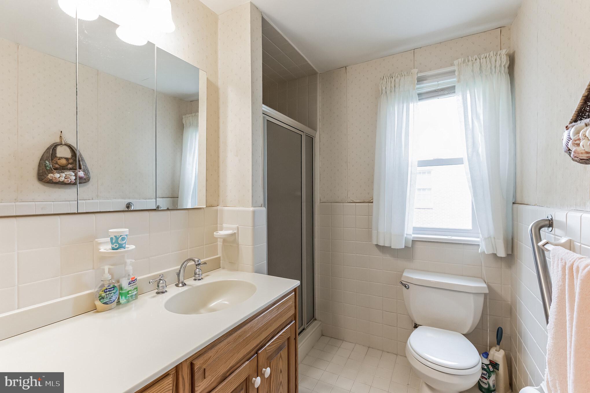 912 Jamestown Road Broomall, PA 19008 - Photo 17 of 32 Gallery Image 17