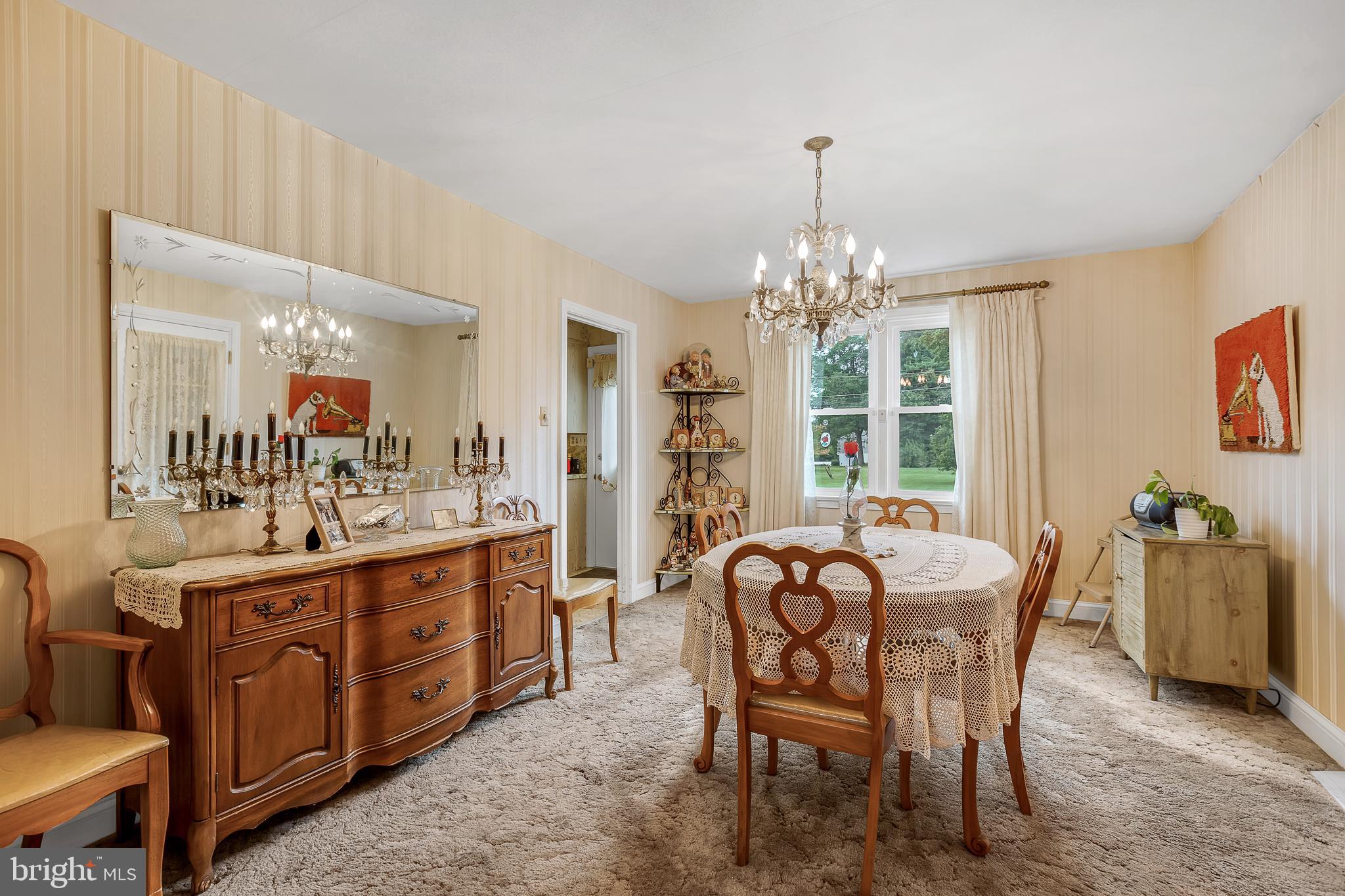 912 Jamestown Road Broomall, PA 19008 - Photo 9 of 32 Gallery Image 9