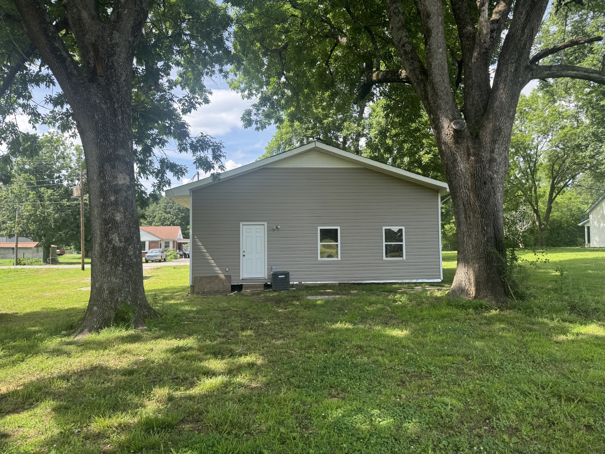 8605 Old State Rte 1 New Johnsonville, TN 37134 - Photo 3 of 28