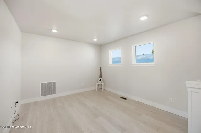 $949,000 | 1389 East Ezra Avenue, Hayden, ID 83835