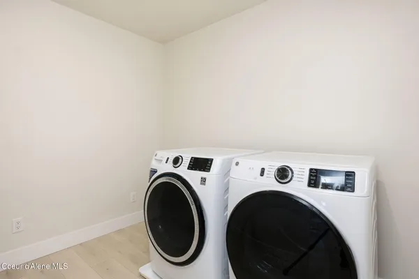 $939,000 | 1389 East Ezra Avenue, Hayden, ID 83835