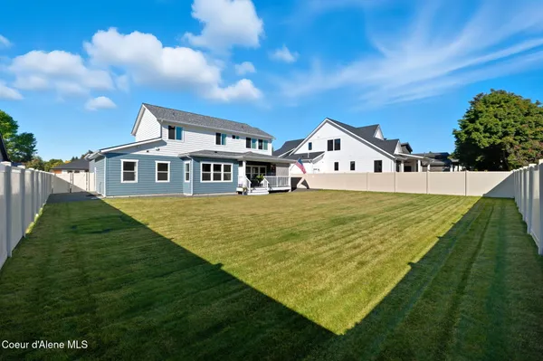 $939,000 | 1389 East Ezra Avenue, Hayden, ID 83835