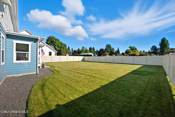 $939,000 | 1389 East Ezra Avenue, Hayden, ID 83835