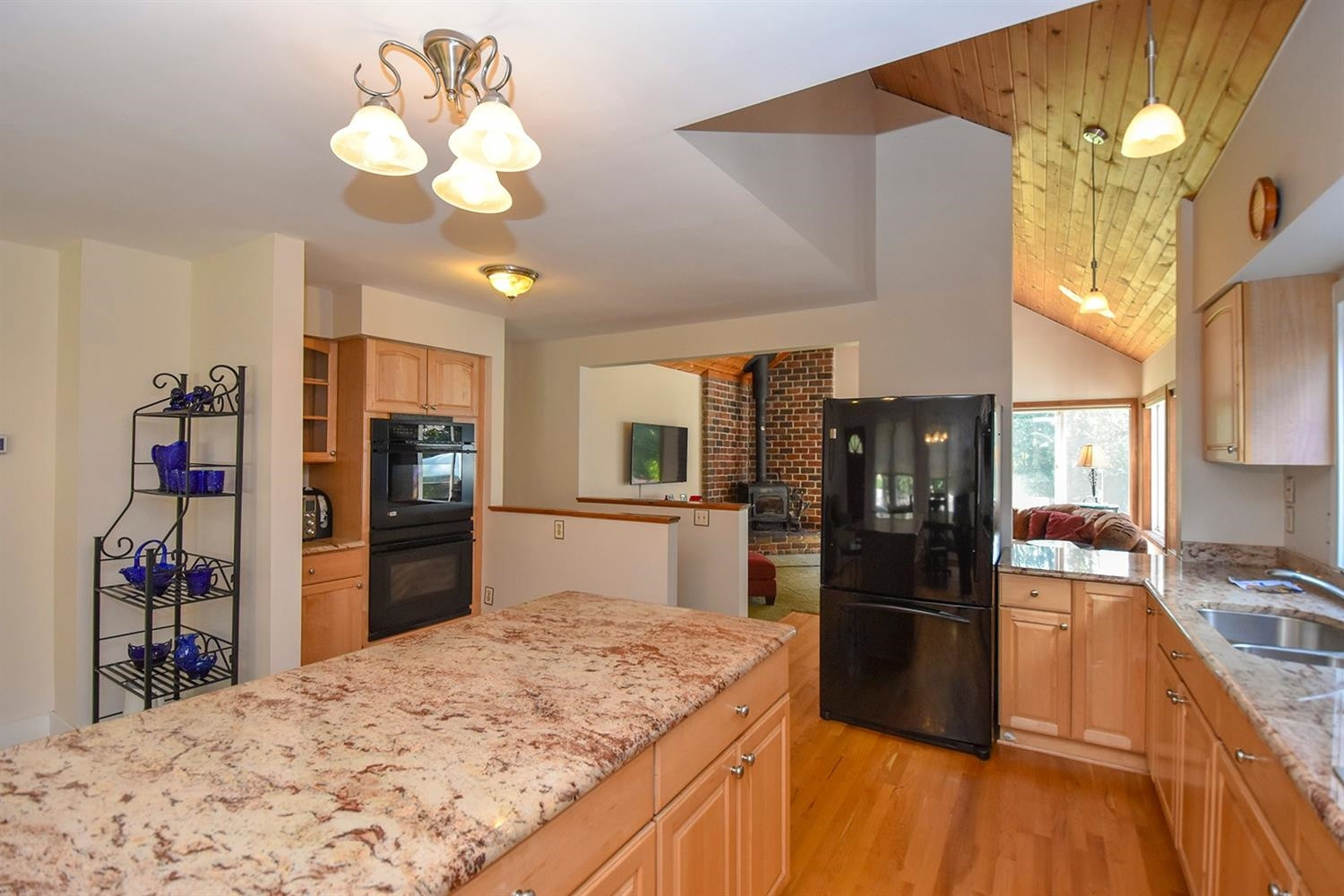 3313 Dexter Road Ann Arbor, MI 48103 - Photo 9 of 10 Photo 9