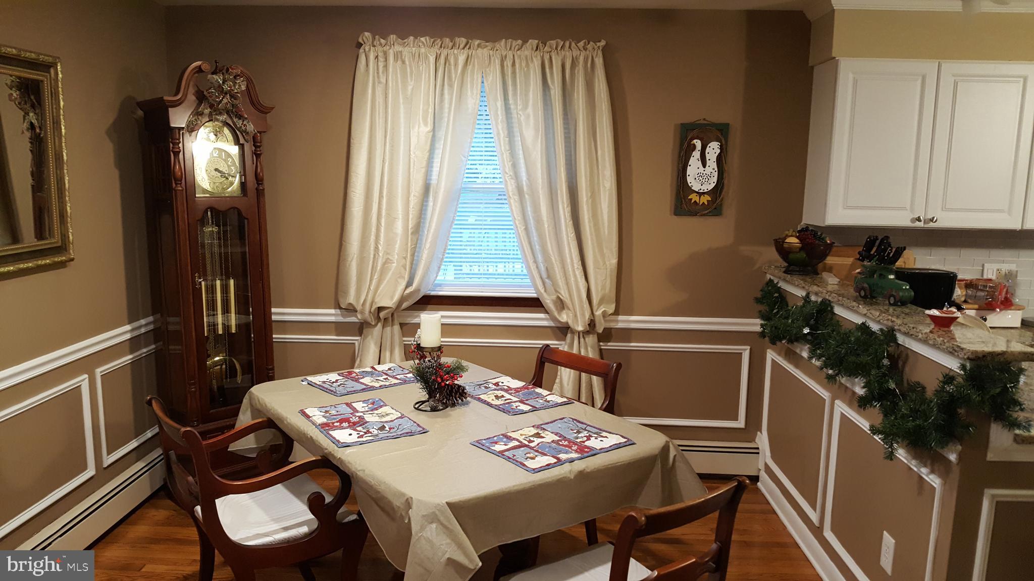 511 Fleetwood Road Mertztown, PA 19539 - Photo 8 of 14 Dining Room.