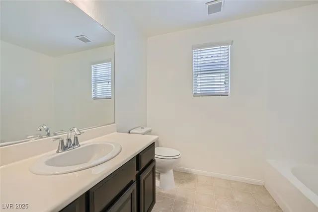 $1,870 | 7704 Twirling Yarn Court, Las Vegas, NV 89149