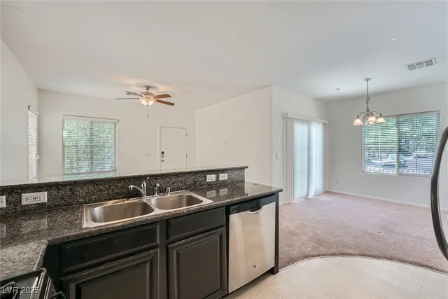 $1,870 | 7704 Twirling Yarn Court, Las Vegas, NV 89149