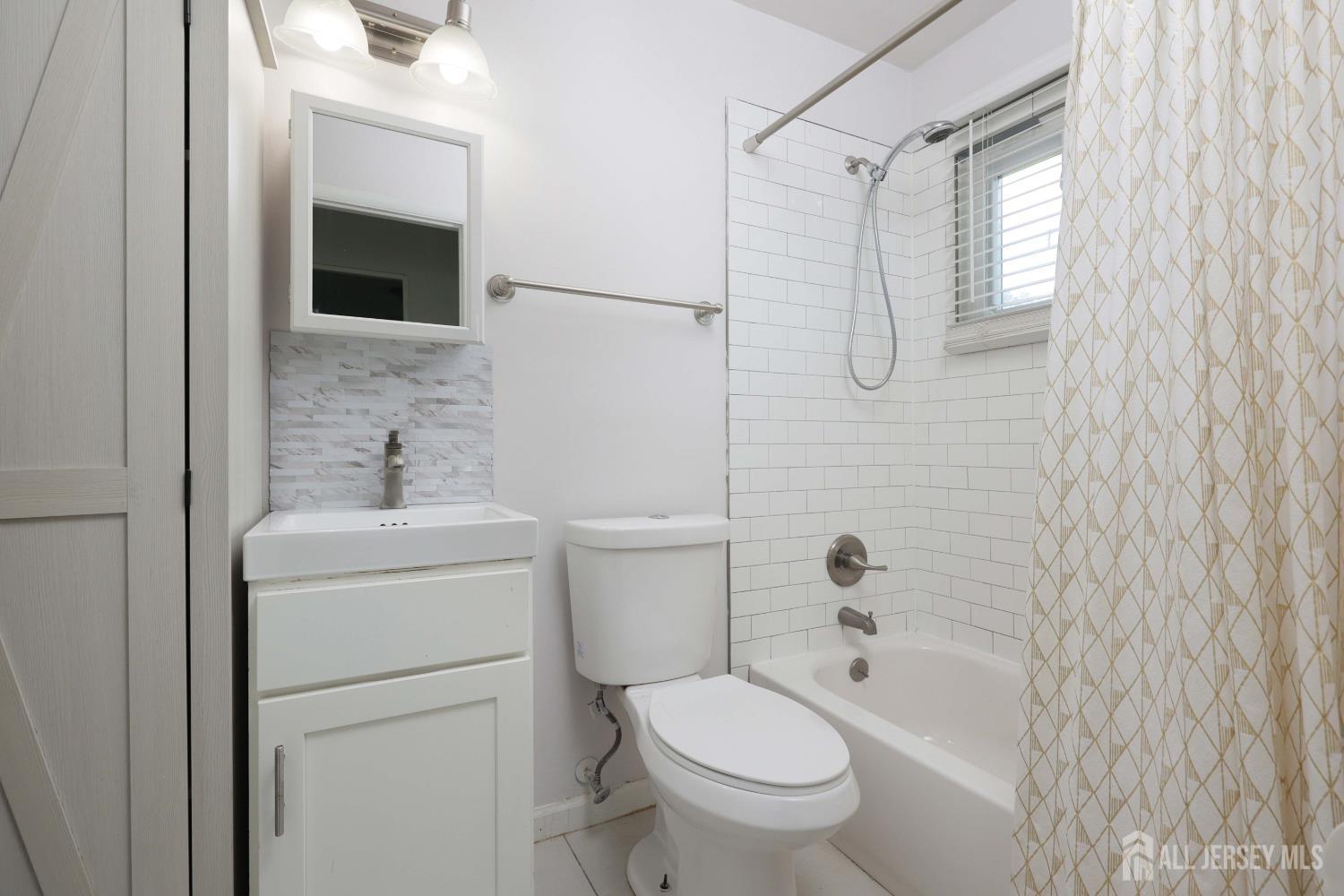 33 Pine Tree Road Old Bridge, NJ 08857 - Photo 23 of 28