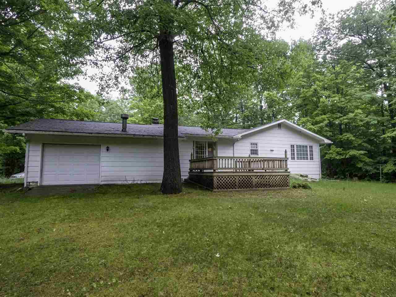 1349 West Long Lake Road Traverse City, MI 49685 - Photo 23 of 49 1876263-22.JPG
