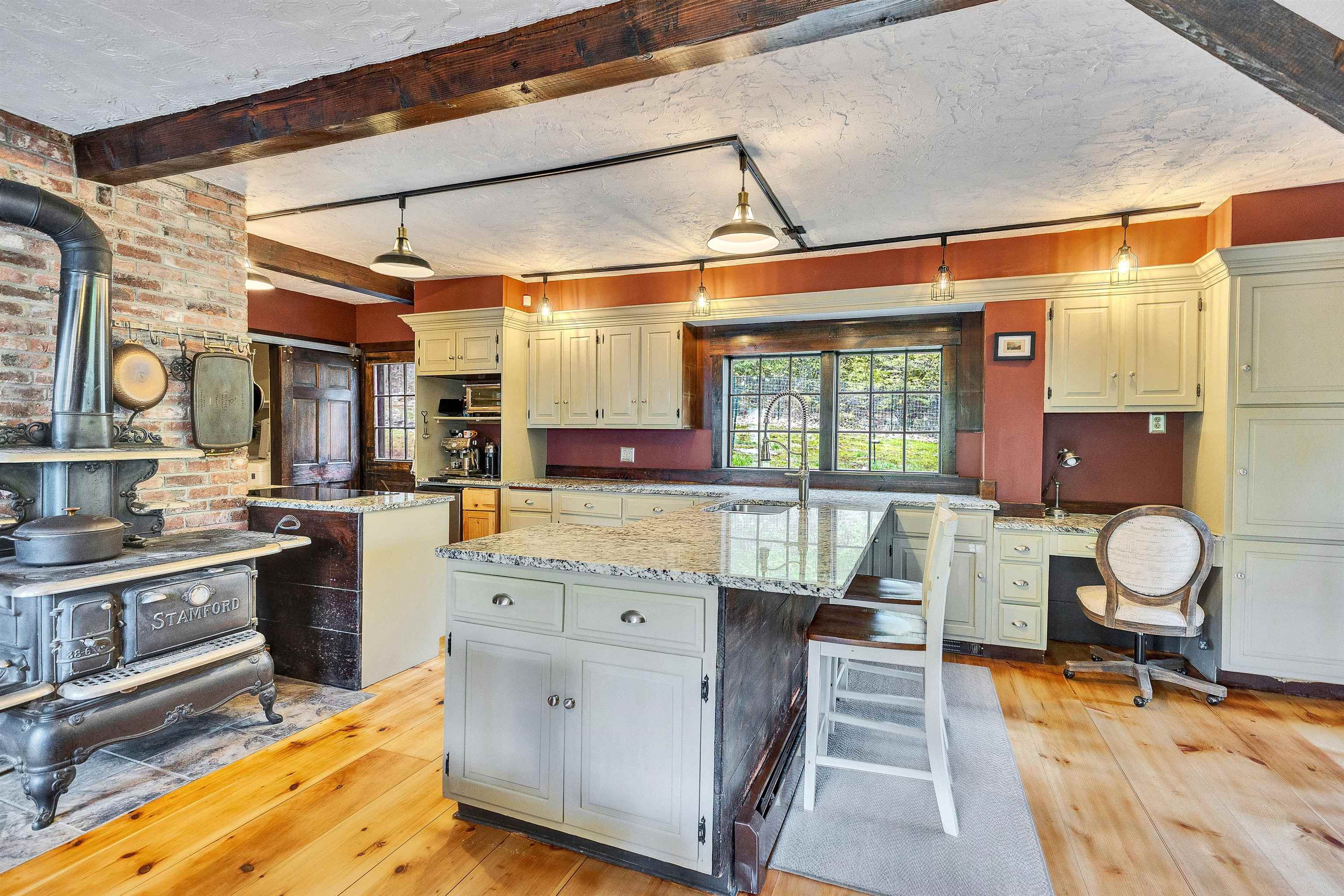 11 Porter Hill Road New Ipswich, NH 03071 - Photo 10 of 56