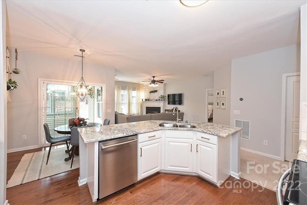 3424 Darlington Road Matthews, NC 28105 - Photo 14 of 38 Gallery Image 14