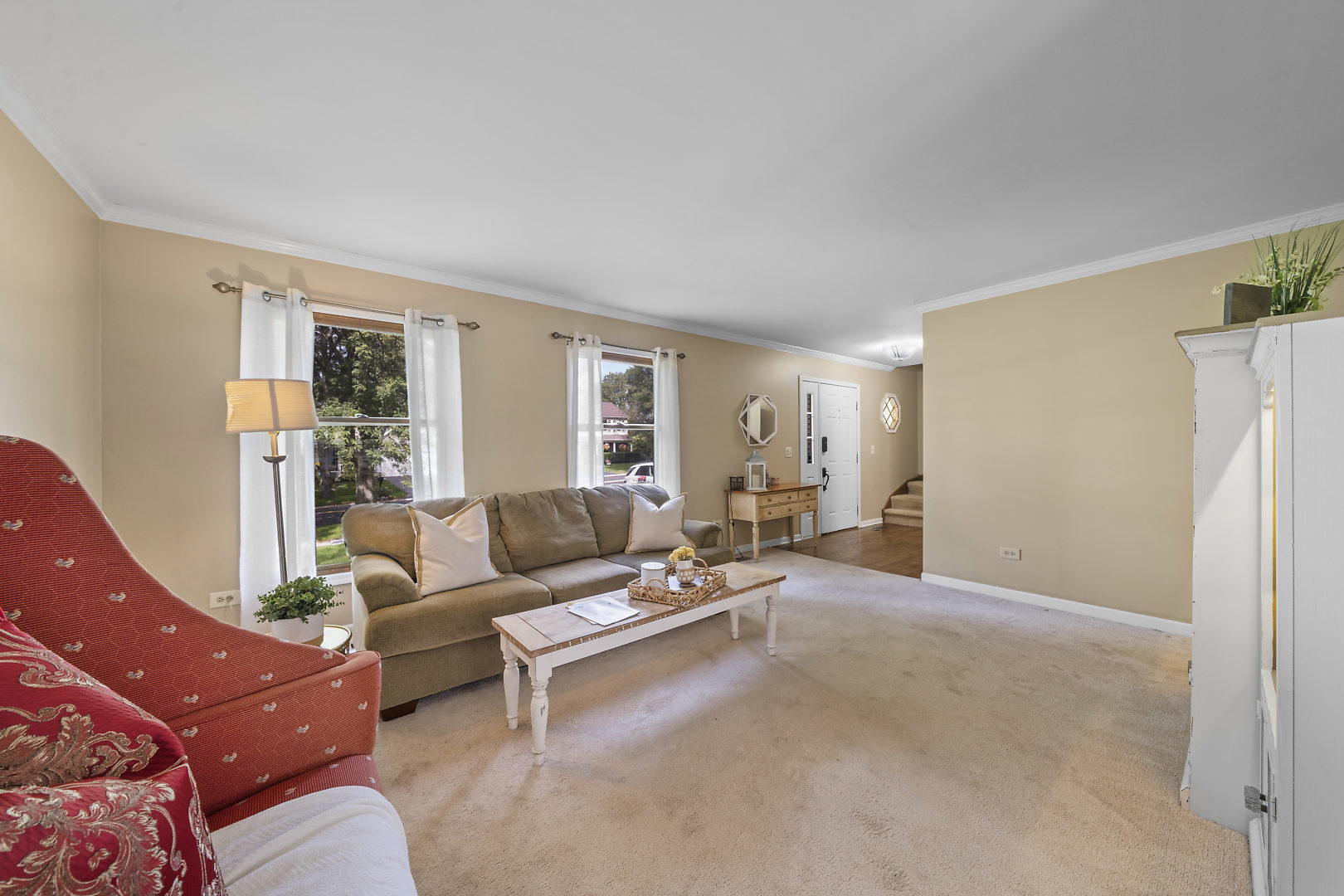 309 Old Hunt Road Fox River Grove, IL 60021 - Photo 5 of 27