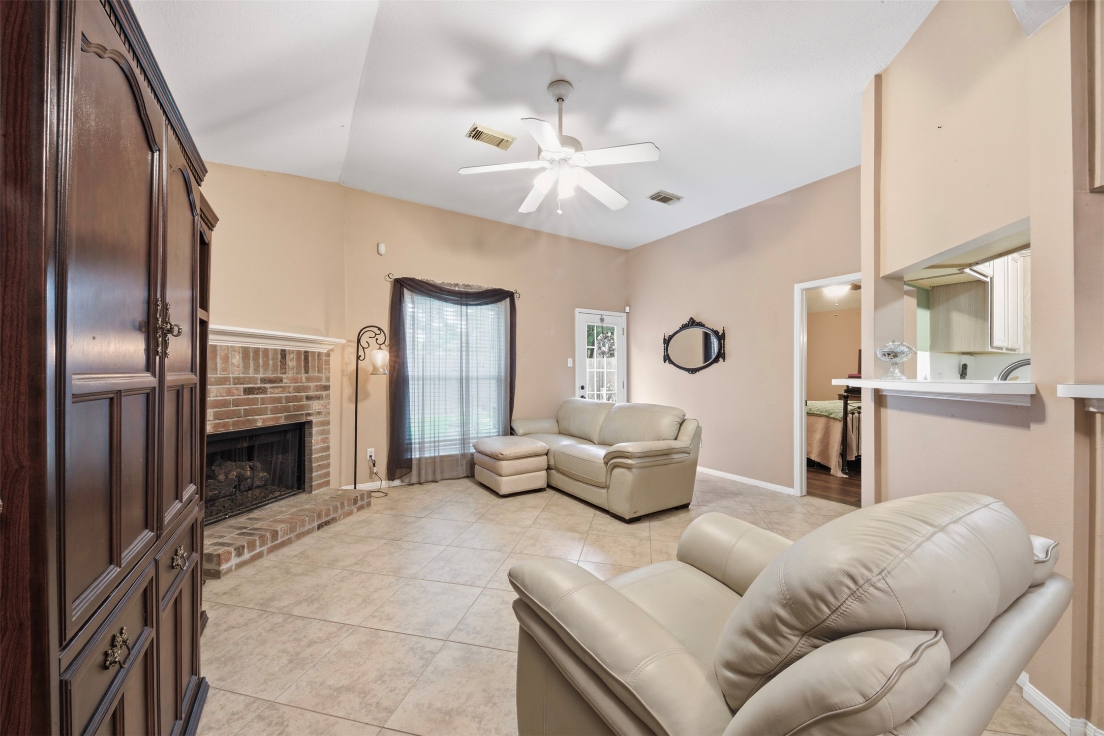 12218 Innisfall Circle Tomball, TX 77377 - Photo 6 of 27