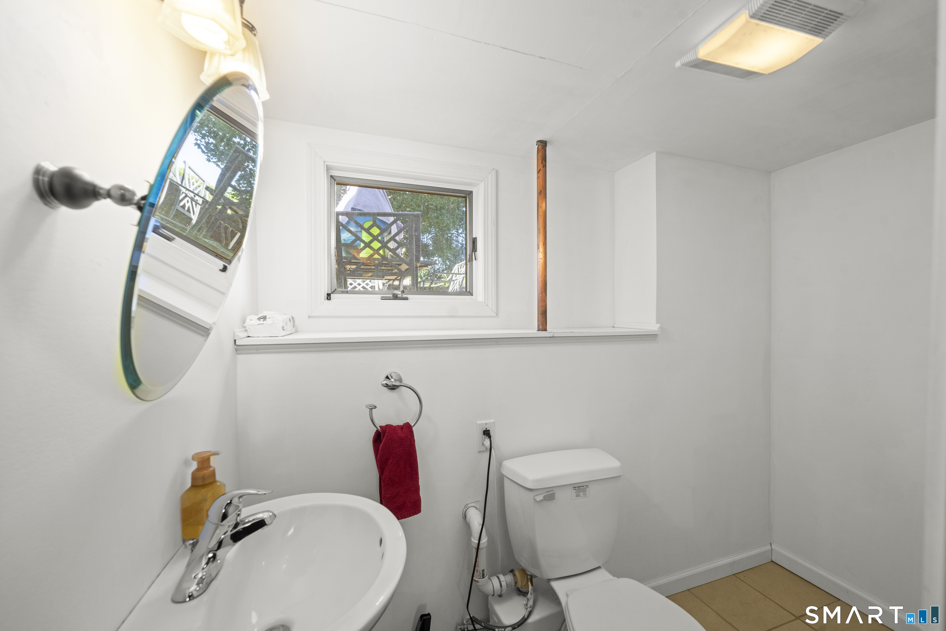 62 Butler Avenue Southington, CT 06489 - Photo 28 of 37