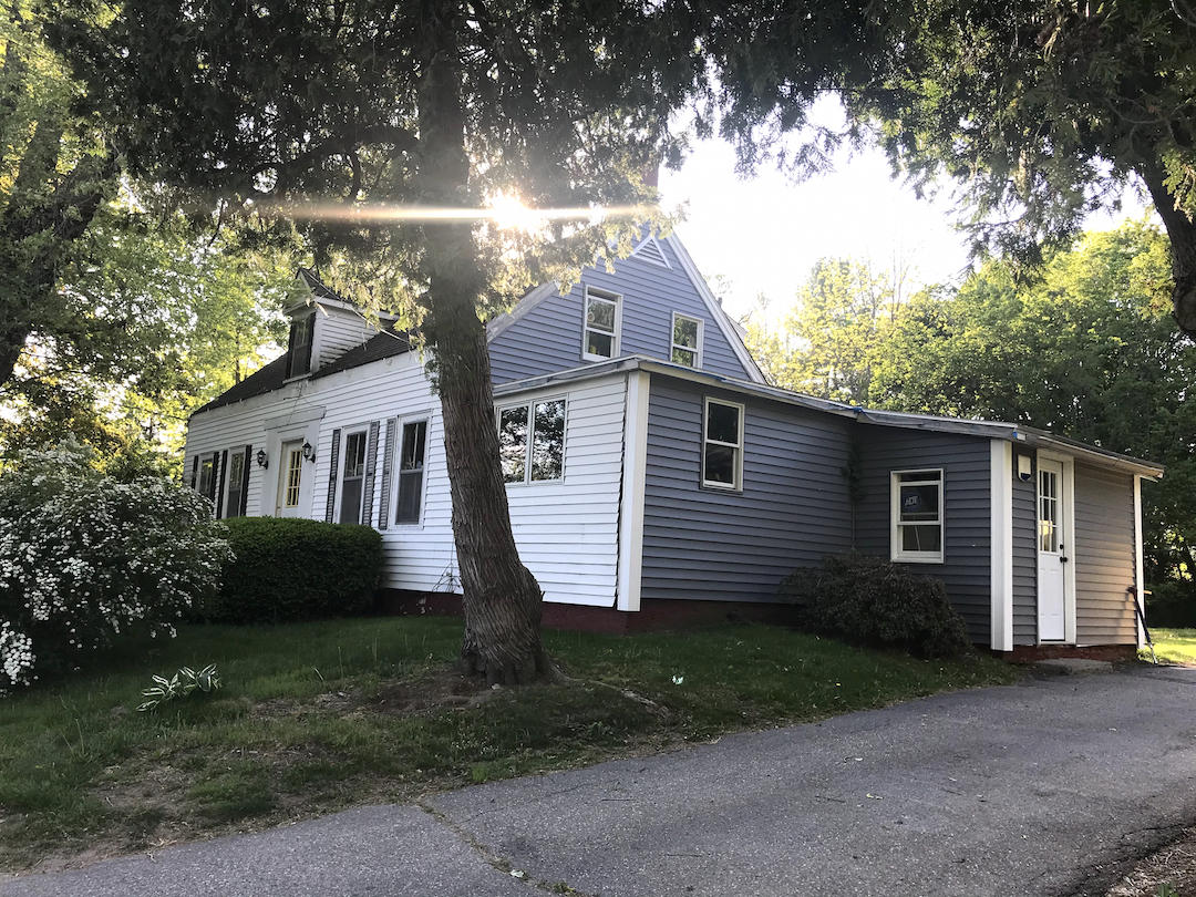 147 Whipple Road Kittery, ME 03904 - Photo 4 of 32 IMG_6022