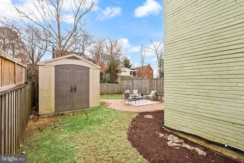 $675,000 | 5818 Washington Boulevard, Arlington, VA 22205