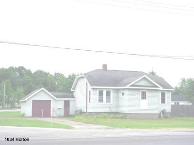 1634 Holton Road Muskegon, MI 49445 - Photo 1 of 1 Primary Photo