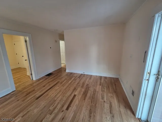 $2,500 | 634 West Broad Street, Westfield, NJ 07090