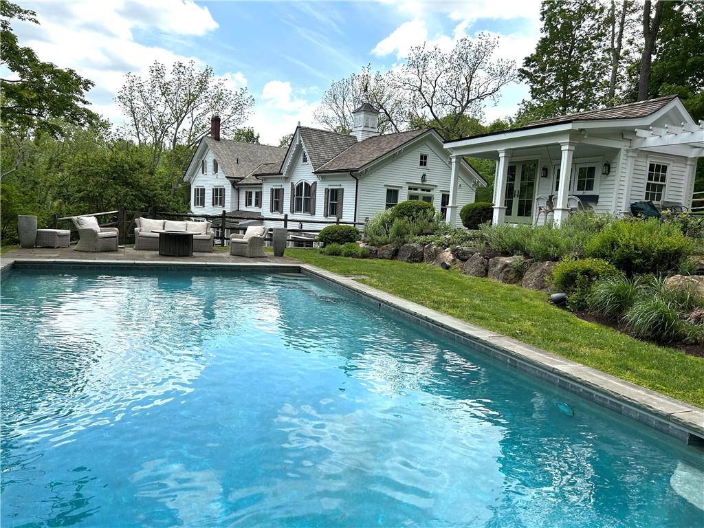 Welcome to 320 Mt Holly Road, Katonah