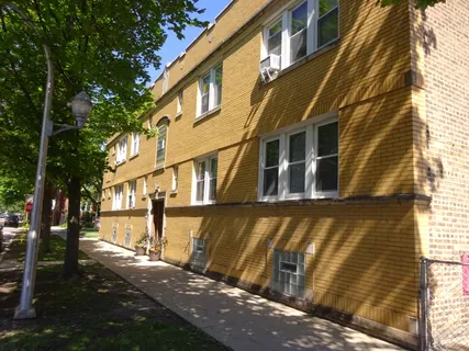 $985,000 | 2854 West Grace Street, Chicago, IL 60618