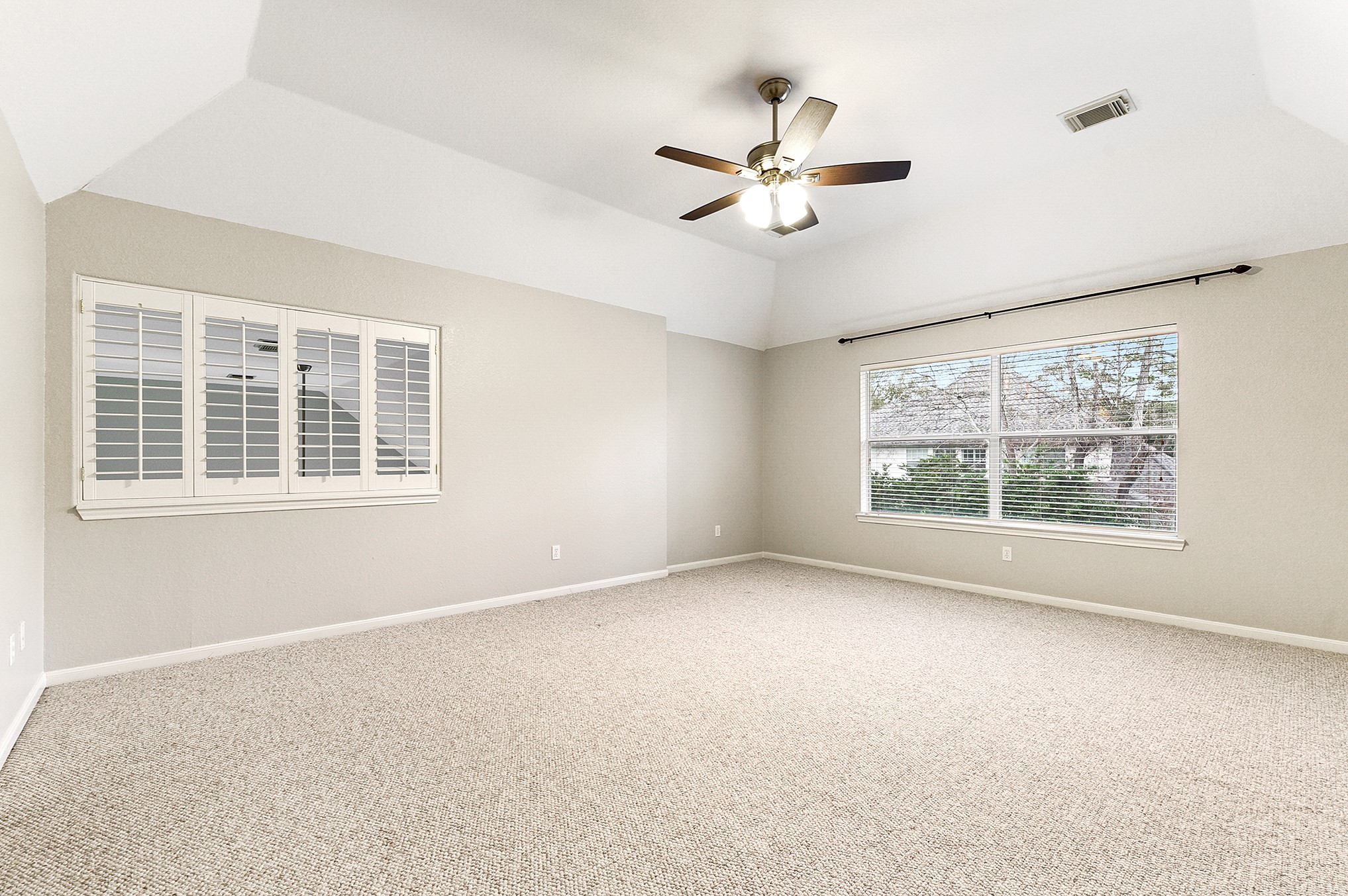 803 Chisel Point Drive Houston, TX 77094 - Photo 26 of 36 Spacious game room located on the second floor.