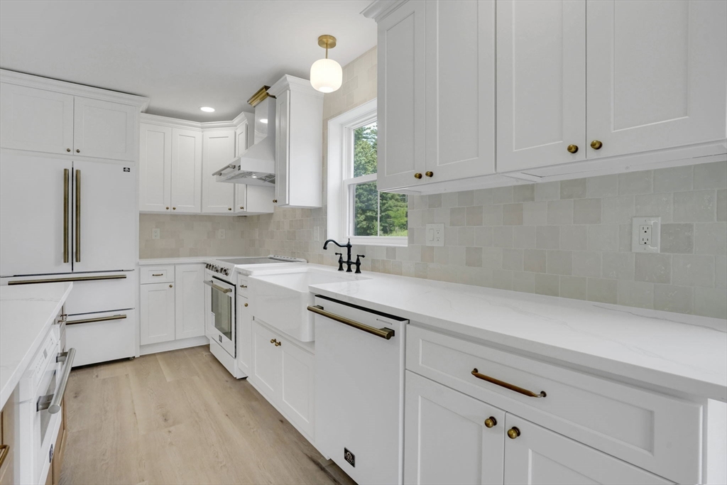 236 Allen Road Belchertown, MA 01007 - Photo 12 of 39
