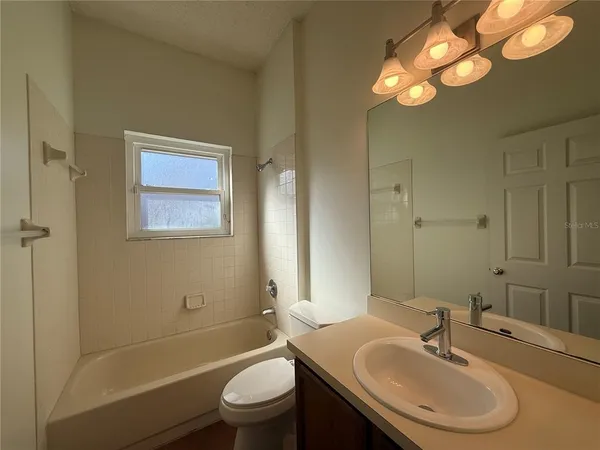 $354,900 | 5901 Erhardt Drive, Riverview, FL 33578