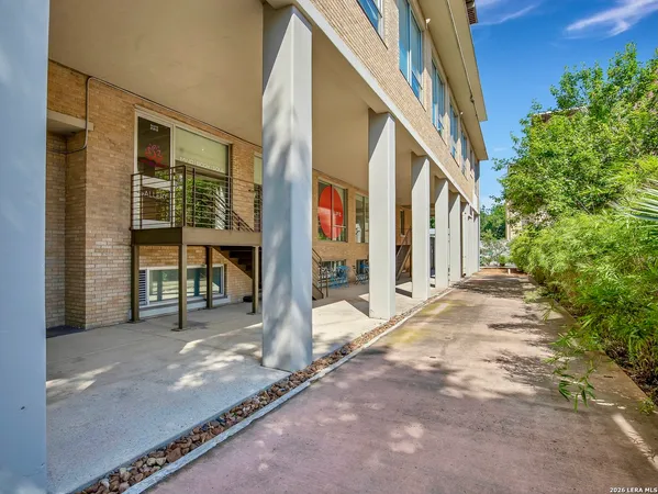 a view of an entryway